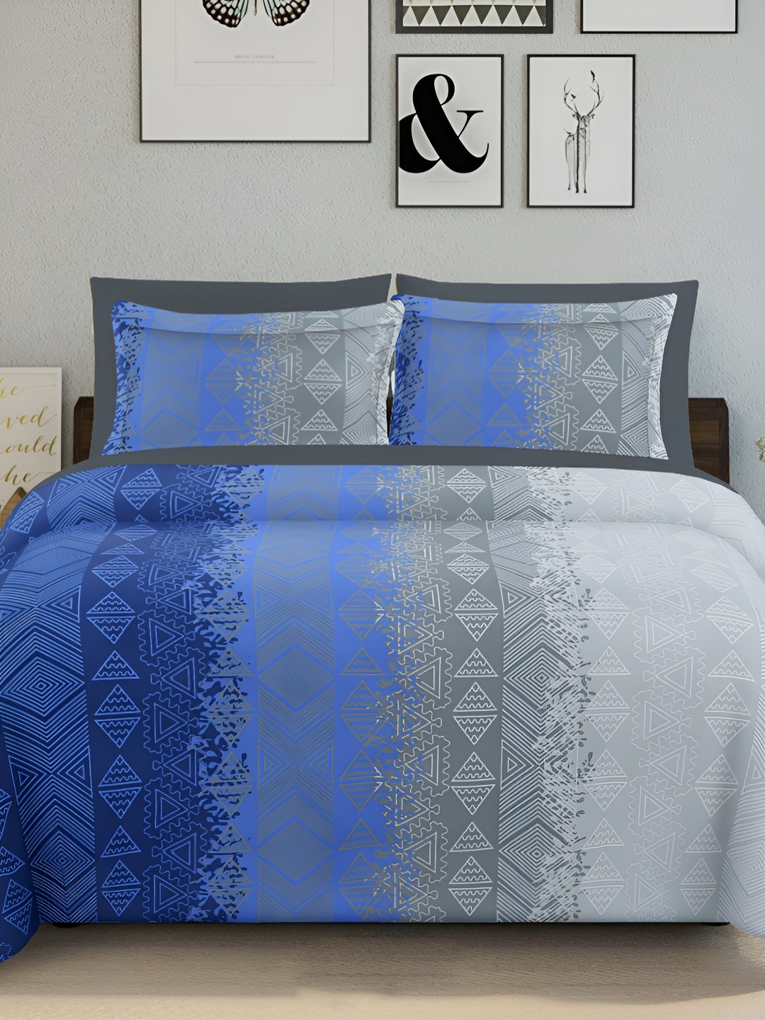 

Ariana Blue & Grey Geometric Cotton 144 TC King Bedsheet with 2 Pillow Covers