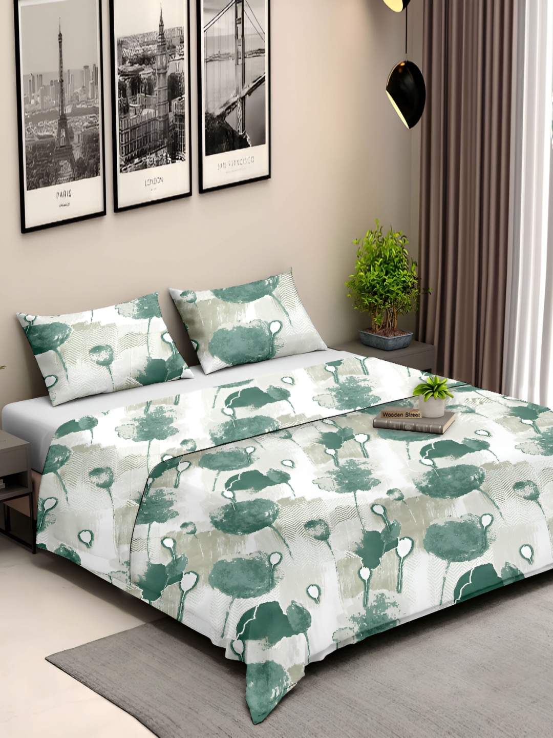 

Ariana Green & White Floral Cotton 210 TC King Bedsheet with 2 Pillow Covers