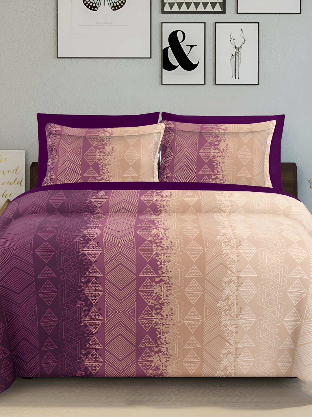 

Ariana Purple & Beige Geometric Cotton 144 TC King Bedsheet With 2 Pillow Covers