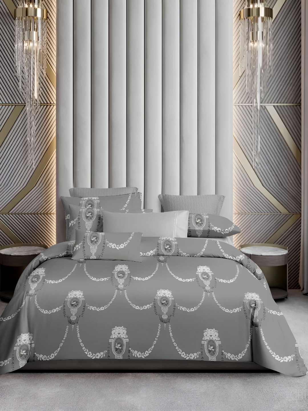 

Ariana Grey & White Ethnic Motifs Cotton 600 TC King Bedsheet With 2 Pillow Covers