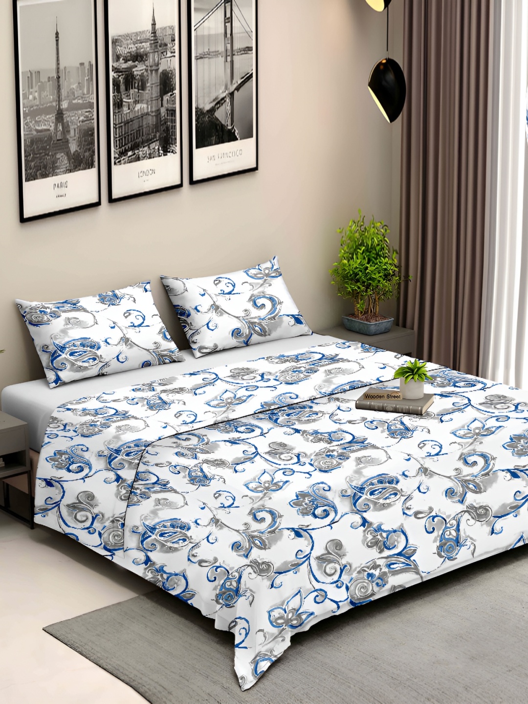 

Ariana Blue & White Floral Cotton 210 TC King Bedsheet with 2 Pillow Covers