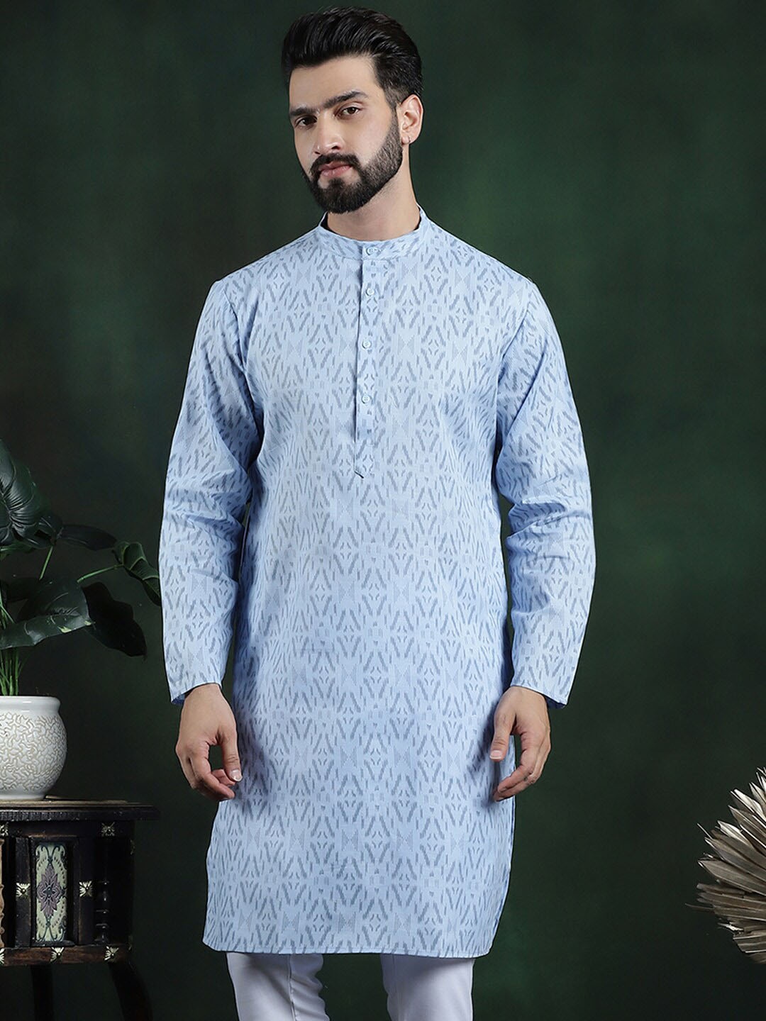 

Anouk Blue Geometric Printed Mandarin Collar Long Sleeves Pure Cotton Kurta