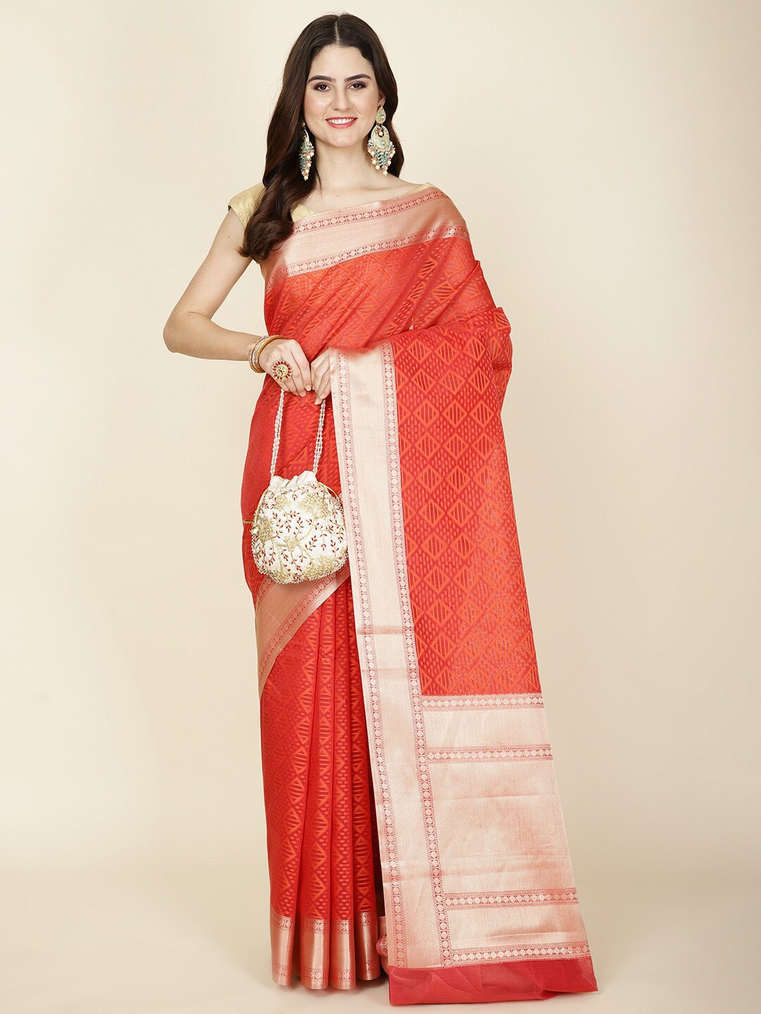 

Meena Bazaar Woven Design Cotton Blend Saree With Blouse Piece, Red