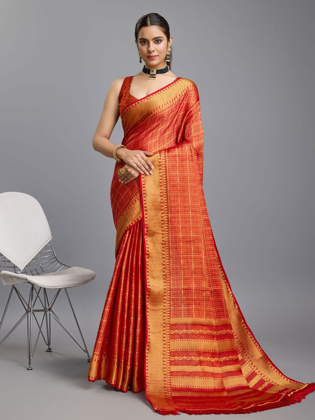 

Meena Bazaar Woven Design Art Silk Saree, Red