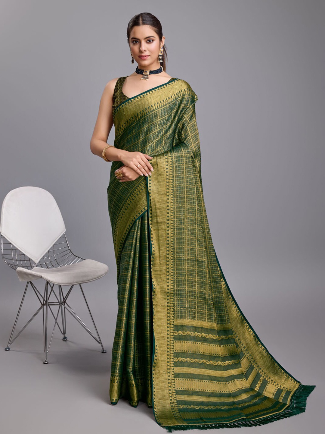 

Meena Bazaar Woven Design Art Silk Saree, Green