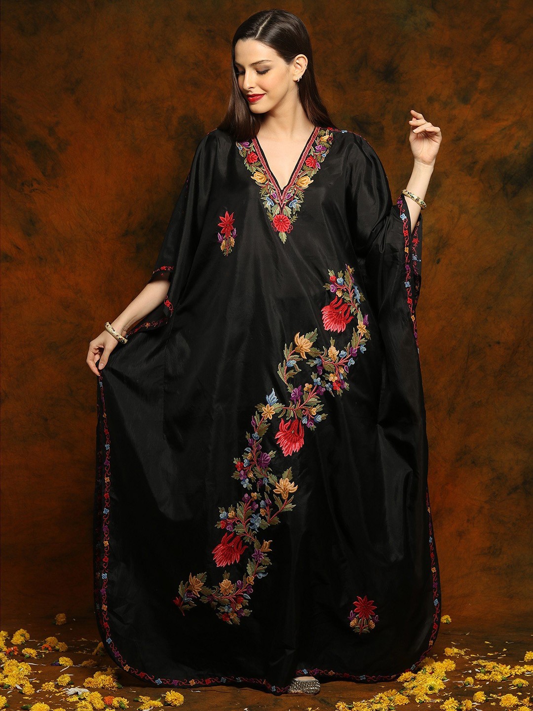 

Exotic India Floral Printed Kimono Sleeves Georgette Kaftan Maxi Dress, Black
