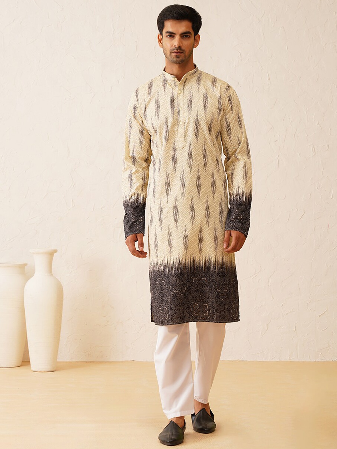 

SOJANYA LUXE Ethnic Motifs Embroidered Mandarin Collar Sequined Straight Kurta, Beige
