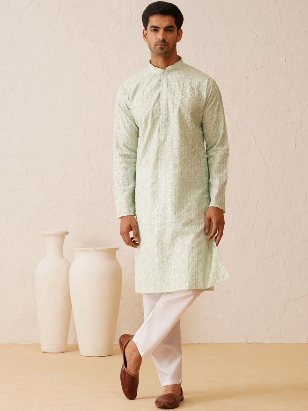 

SOJANYA LUXE Ethnic Motifs Embroidered Mandarin Collar Sequined Straight Kurta, Sea green