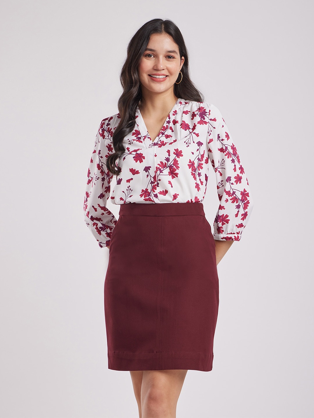 

FableStreet Floral Printed V-Neck Puff Sleeves High-Low Top, Maroon
