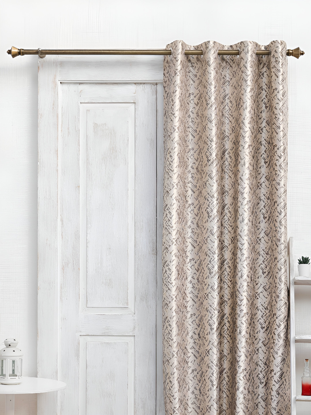 

Ariana Brown & Black Room Darkening Window Curtain