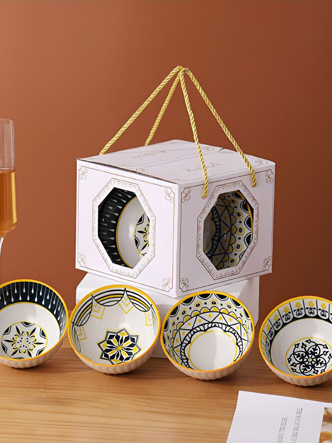 

P-Plus International Set Of 4 Printed Ceramic Bowl, White