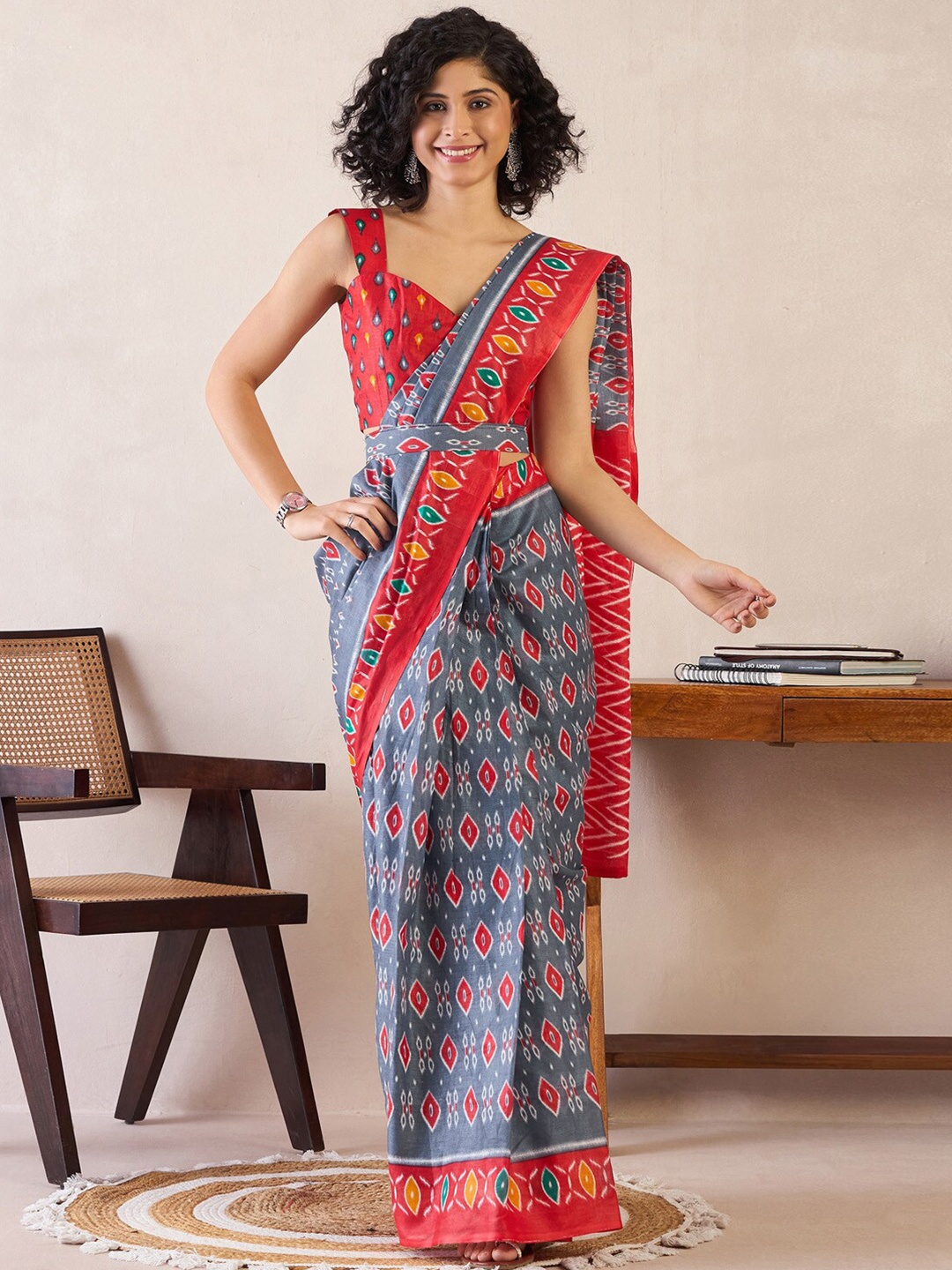 

Saree mall Ethnic Motifs Poly Cotton Ready To Wear Ikat Saree, Grey