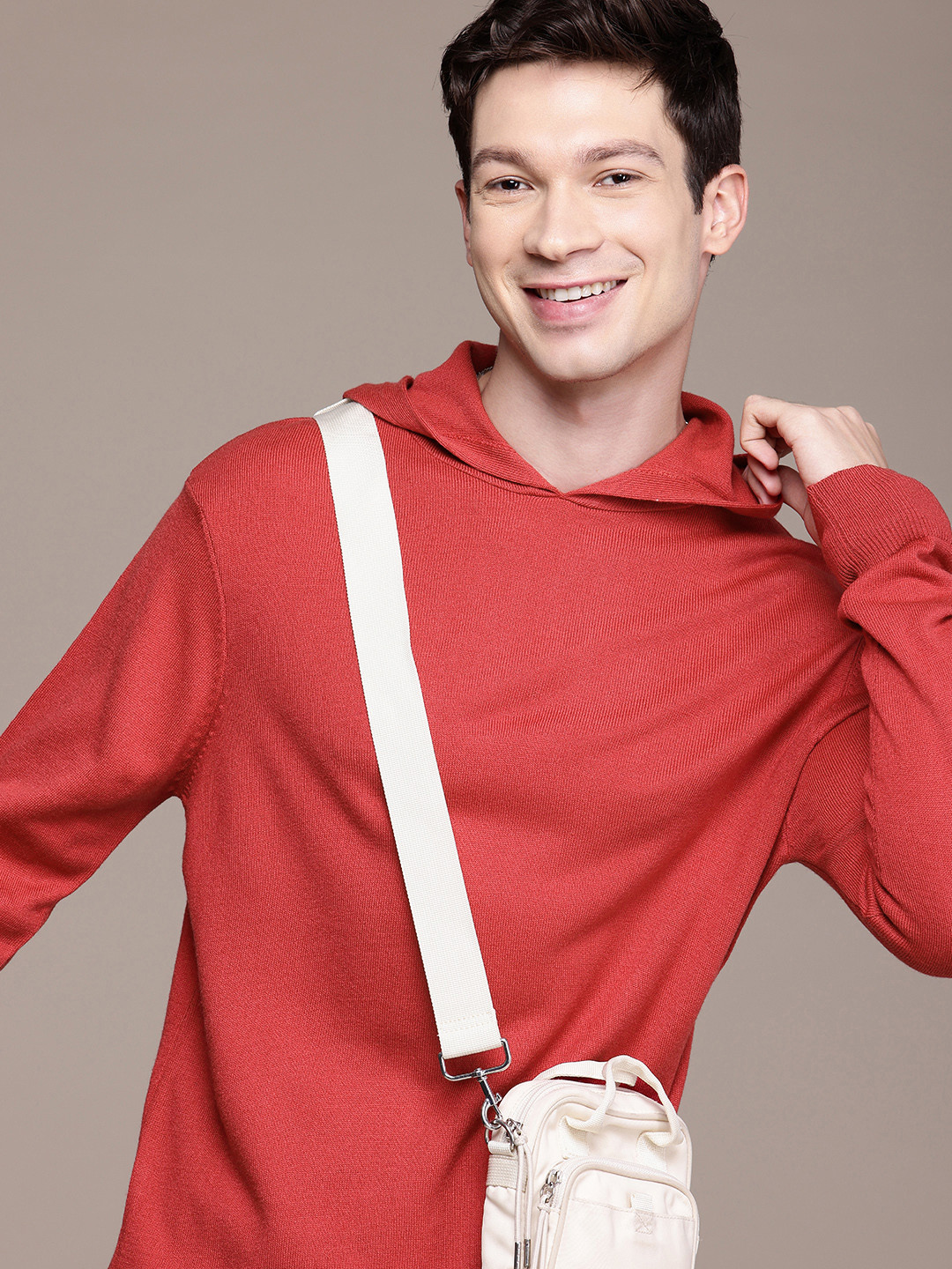

WROGN Hooded Comfort Fit Pullover, Red