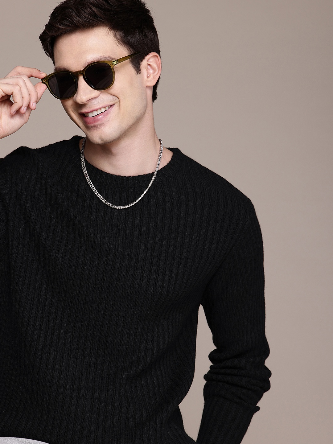 

WROGN Self Striped Comfort Fit Pullover, Black