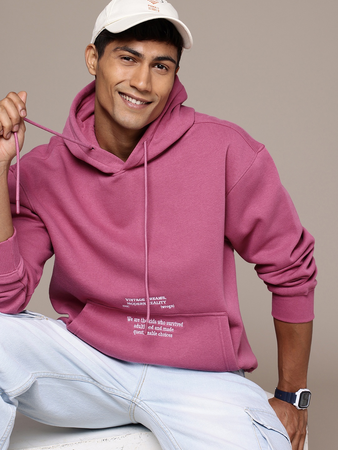 

WROGN Embroidered Detailed Hooded Oversized Sweatshirt, Pink