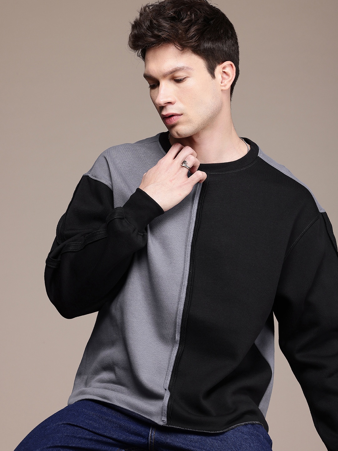 

WROGN Colourblocked Sweatshirt, Black