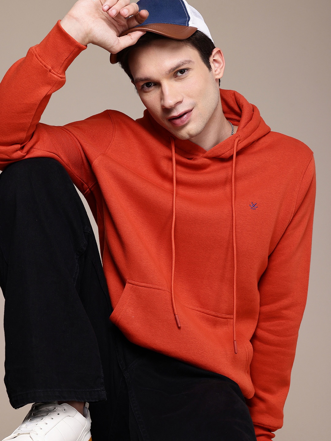 

WROGN Solid Hooded Pullover Sweatshirt, Orange