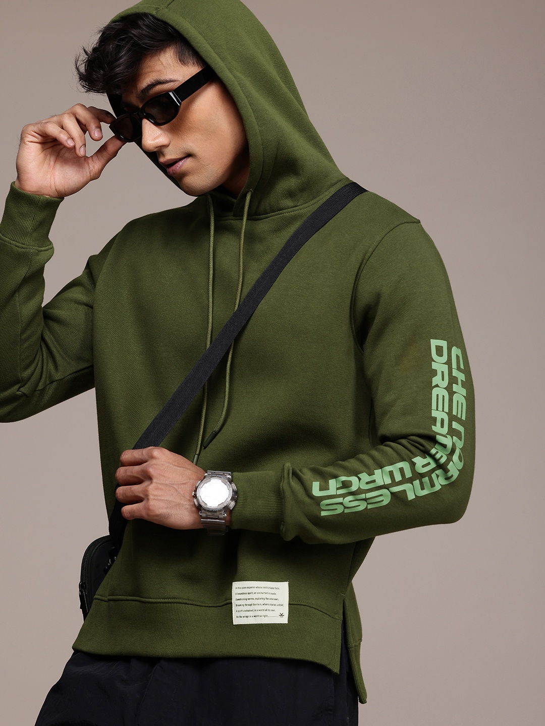 

WROGN Typography Printed Hooded Pullover Sweatshirt, Olive