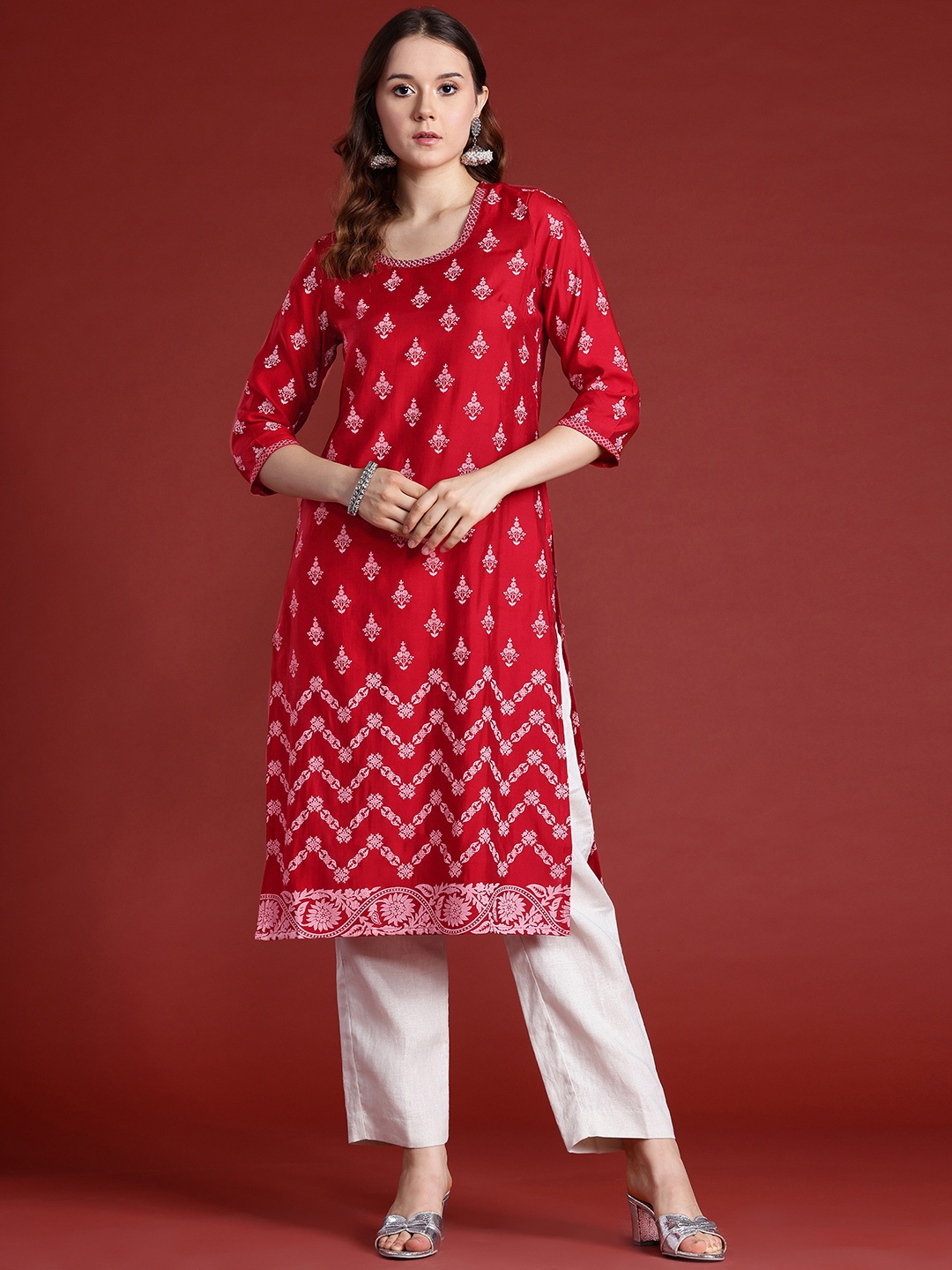 

Anouk Floral Print Embroidered Kurta, Red