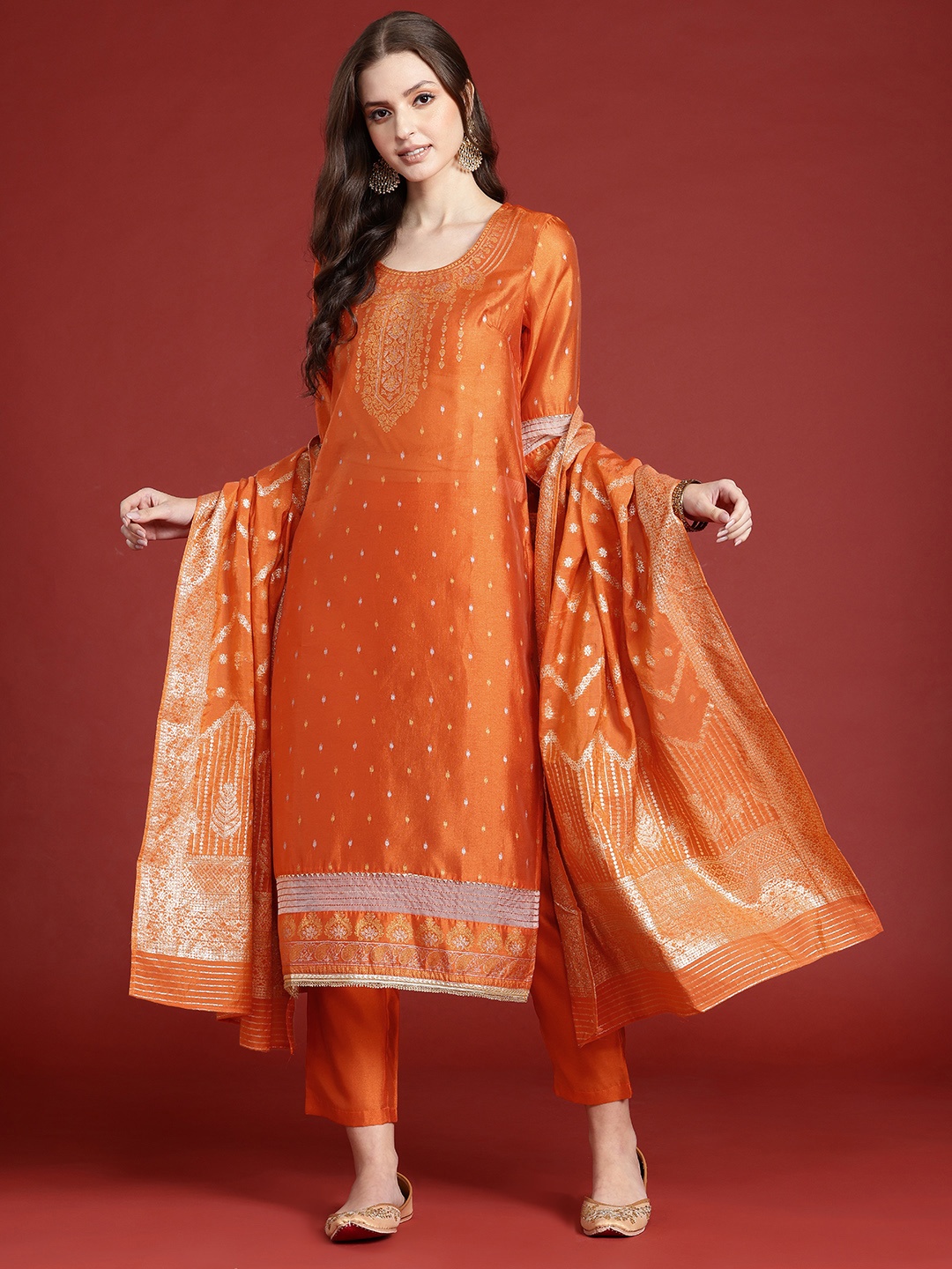 

Anouk Ethnic Motifs Print Gotta Patti Kurta Set, Orange