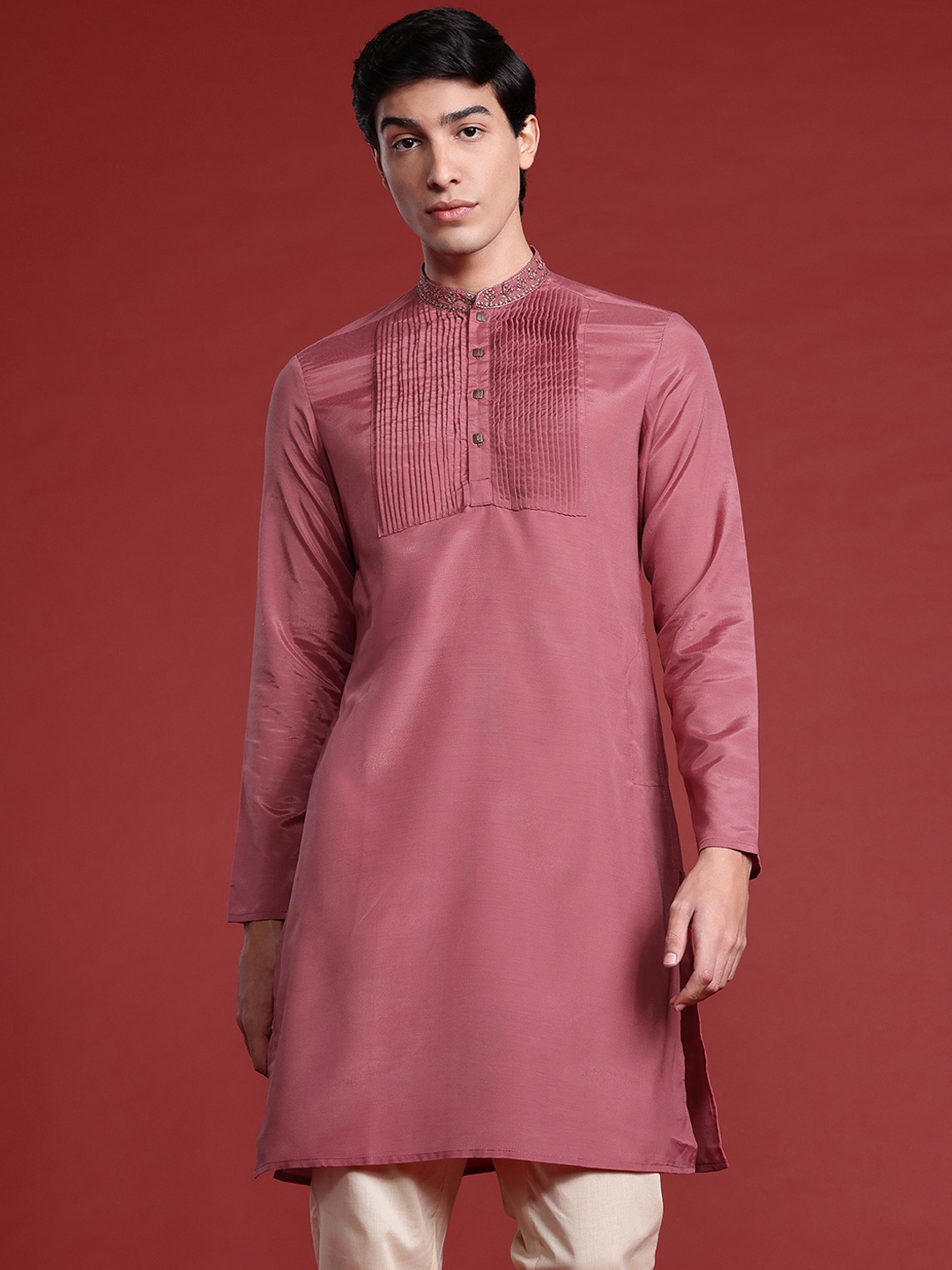 

Anouk Pleated Detail Mandarin Collar Straight Kurta, Pink