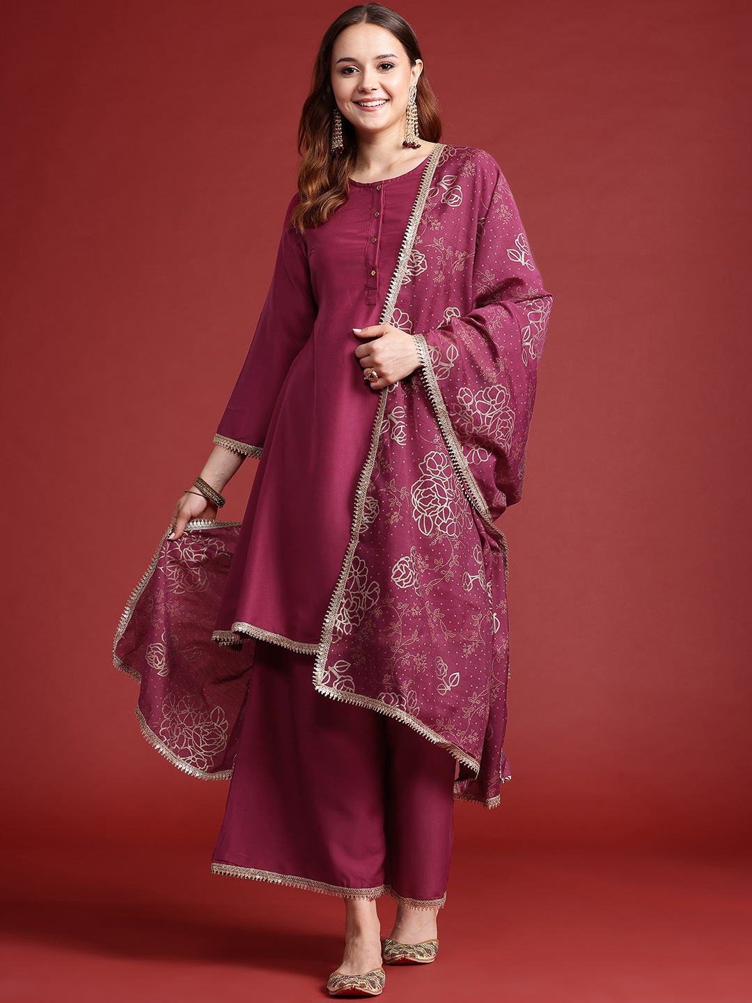 

Anouk Sequinned Kurta with Palazzos & Dupatta, Magenta