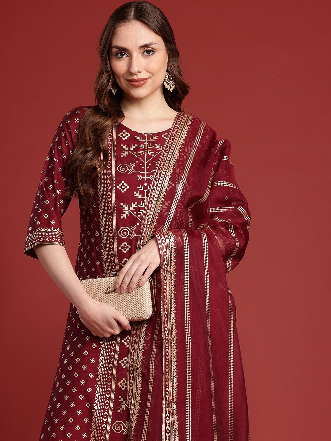 

Anouk Ethnic Motifs Printed Kurta with Trousers & Dupatta, Maroon