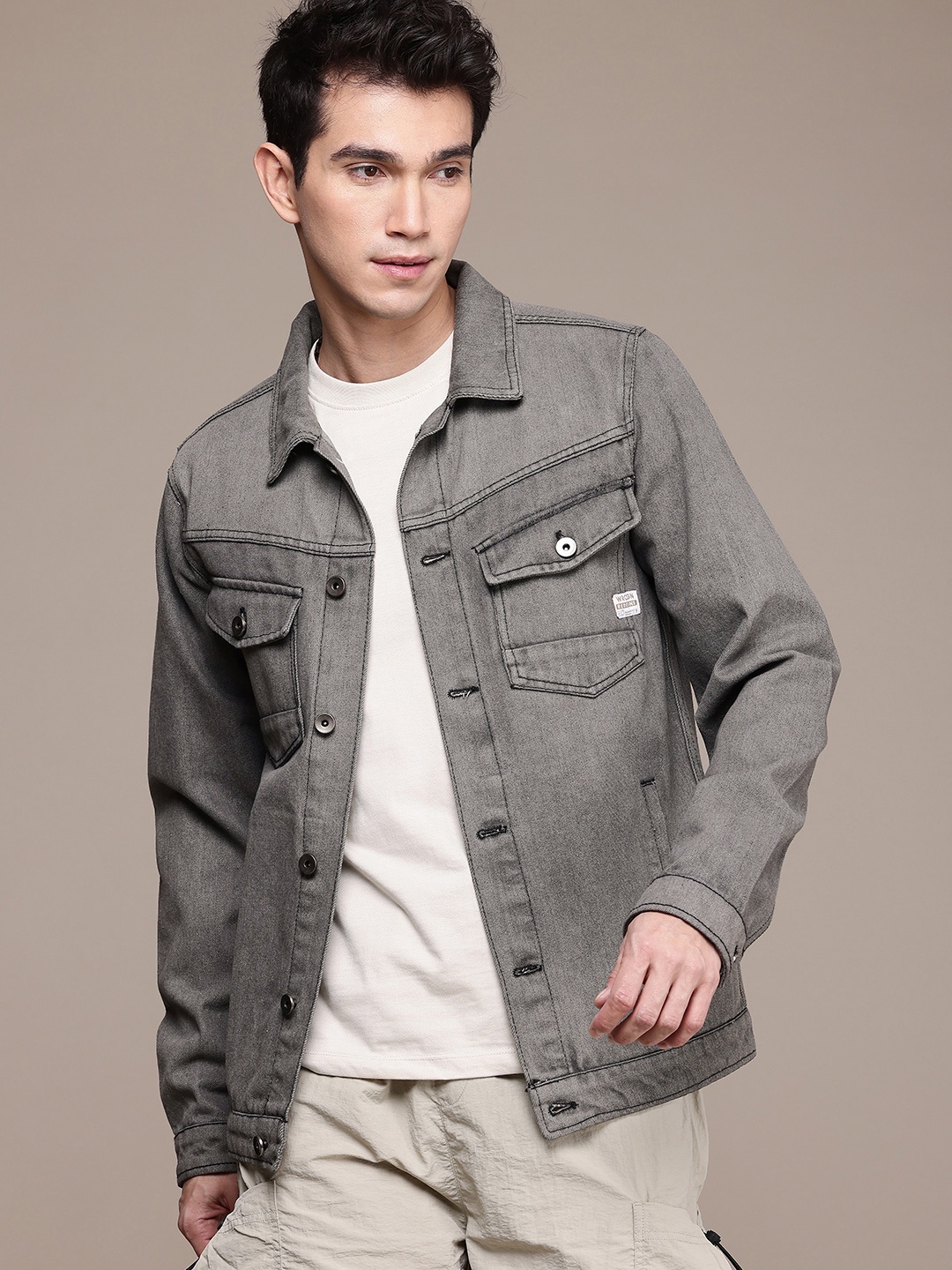 

WROGN Pure Cotton Spread Collar Denim Jacket, Grey