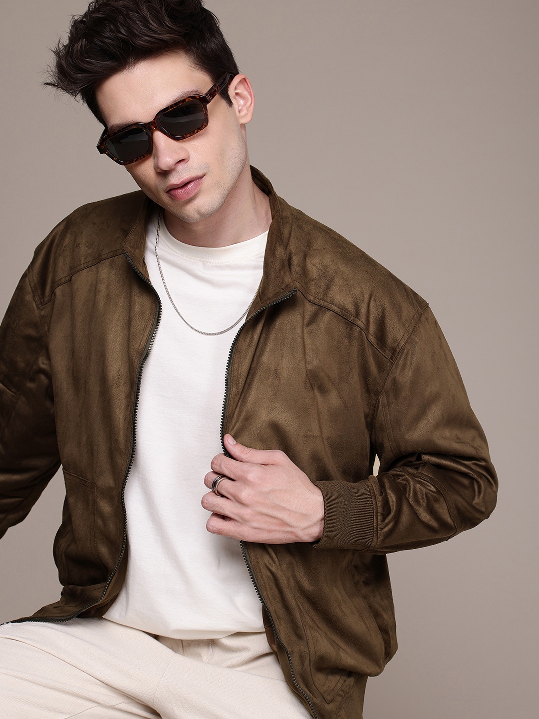 

WROGN Relaxed Fit Velvet Finish Bomber Jacket, Olive