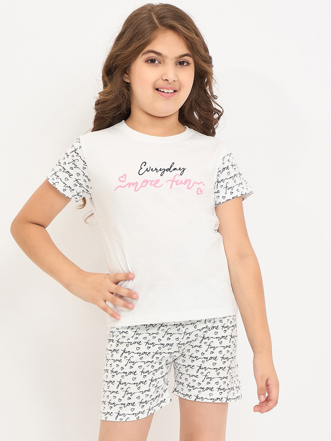 

PAMPOLINA Girls Printed Night suit, White
