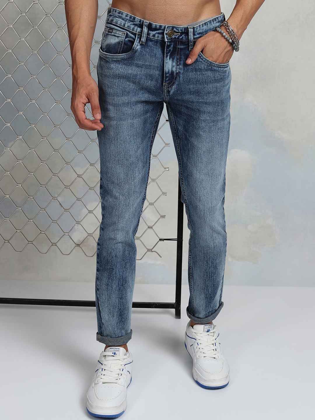 

HIGHLANDER Men Slim Fit Heavy Fade Clean Look Cotton Stretchable Jeans, Blue