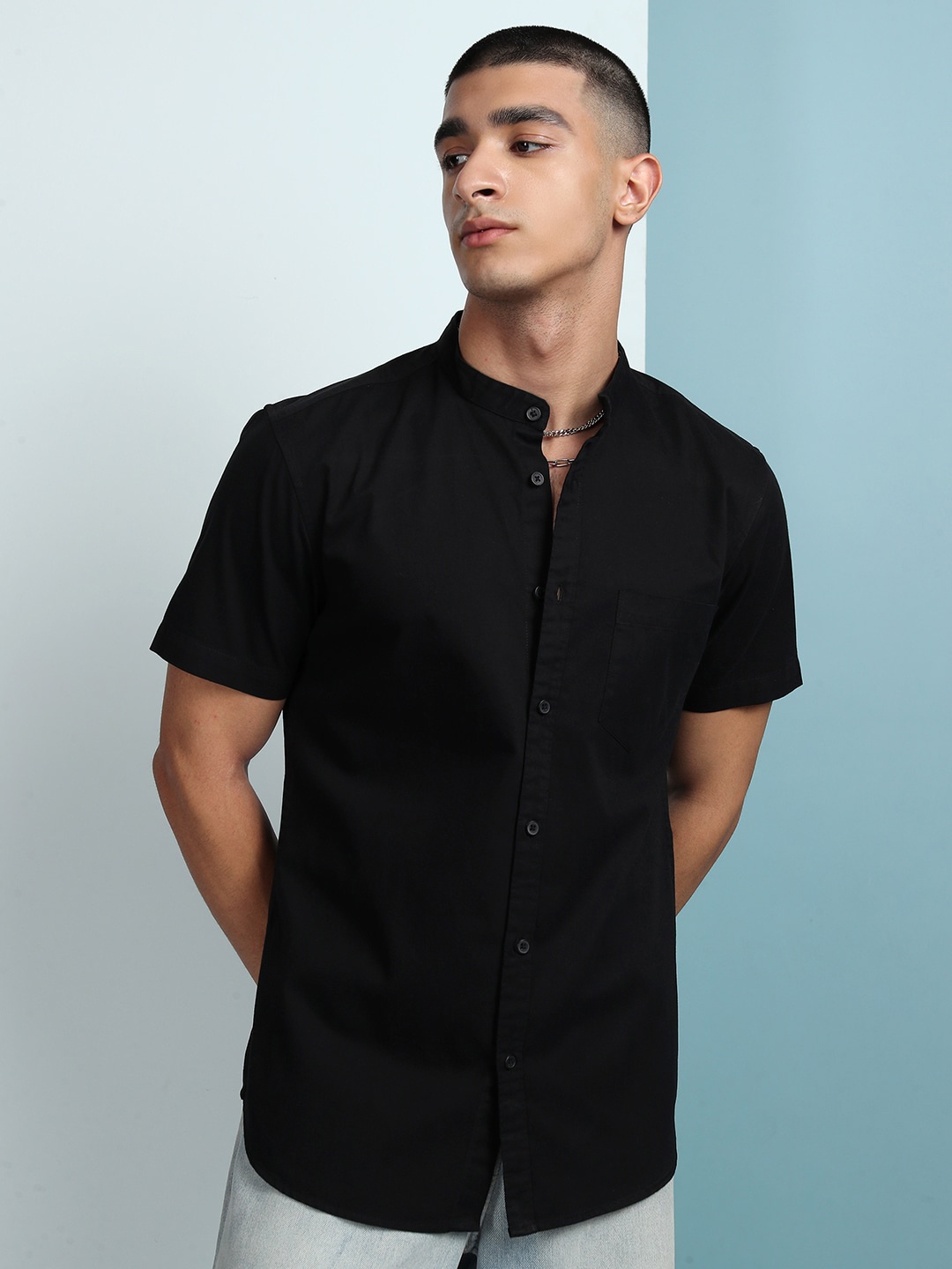 

KETCH Men Mandarin Collar Half Sleeves Solid Casual Shirt, Black
