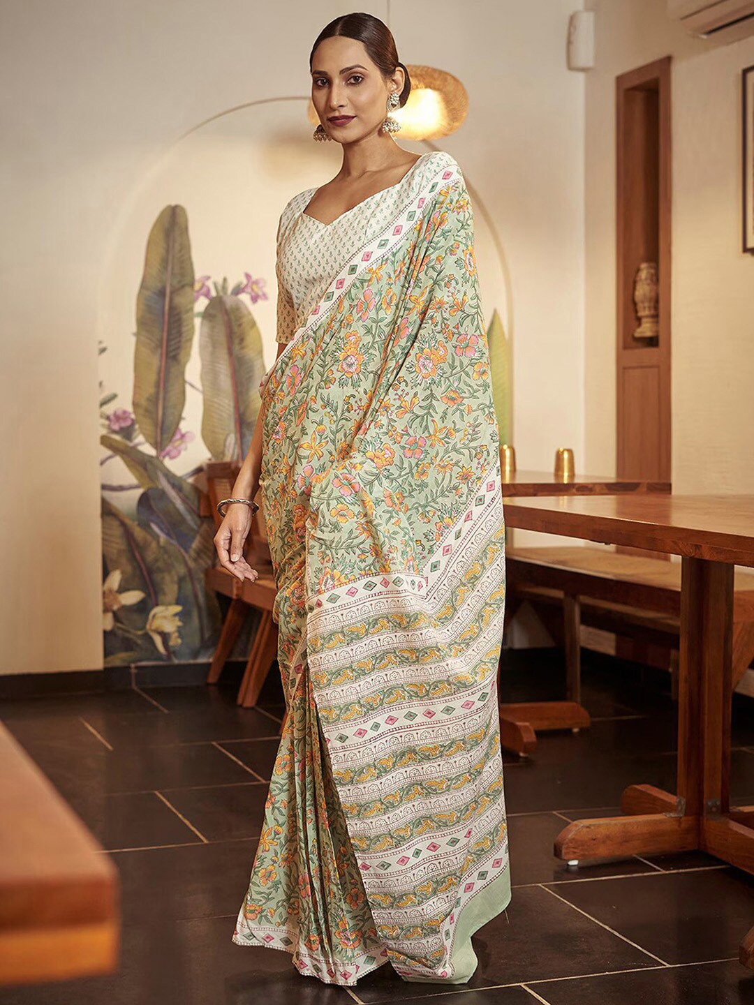 

Anouk Ethnic Motifs Pure Cotton Saree, Green