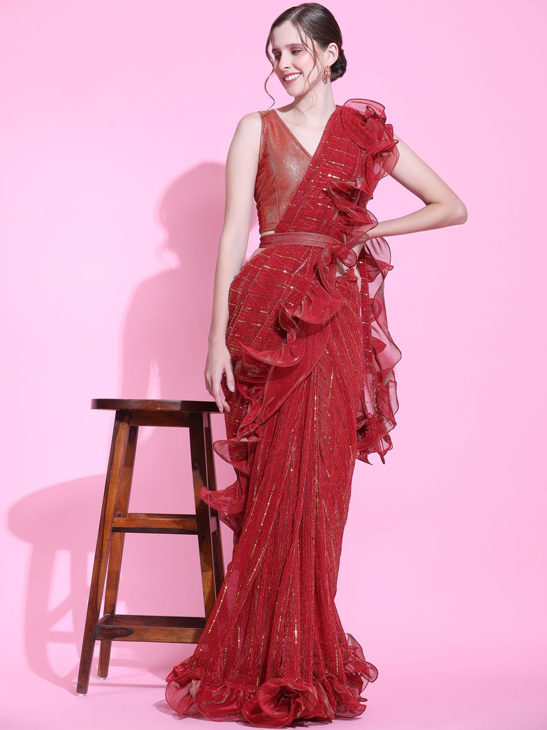 

VIJAYA VALLABH Striped Net Saree, Red