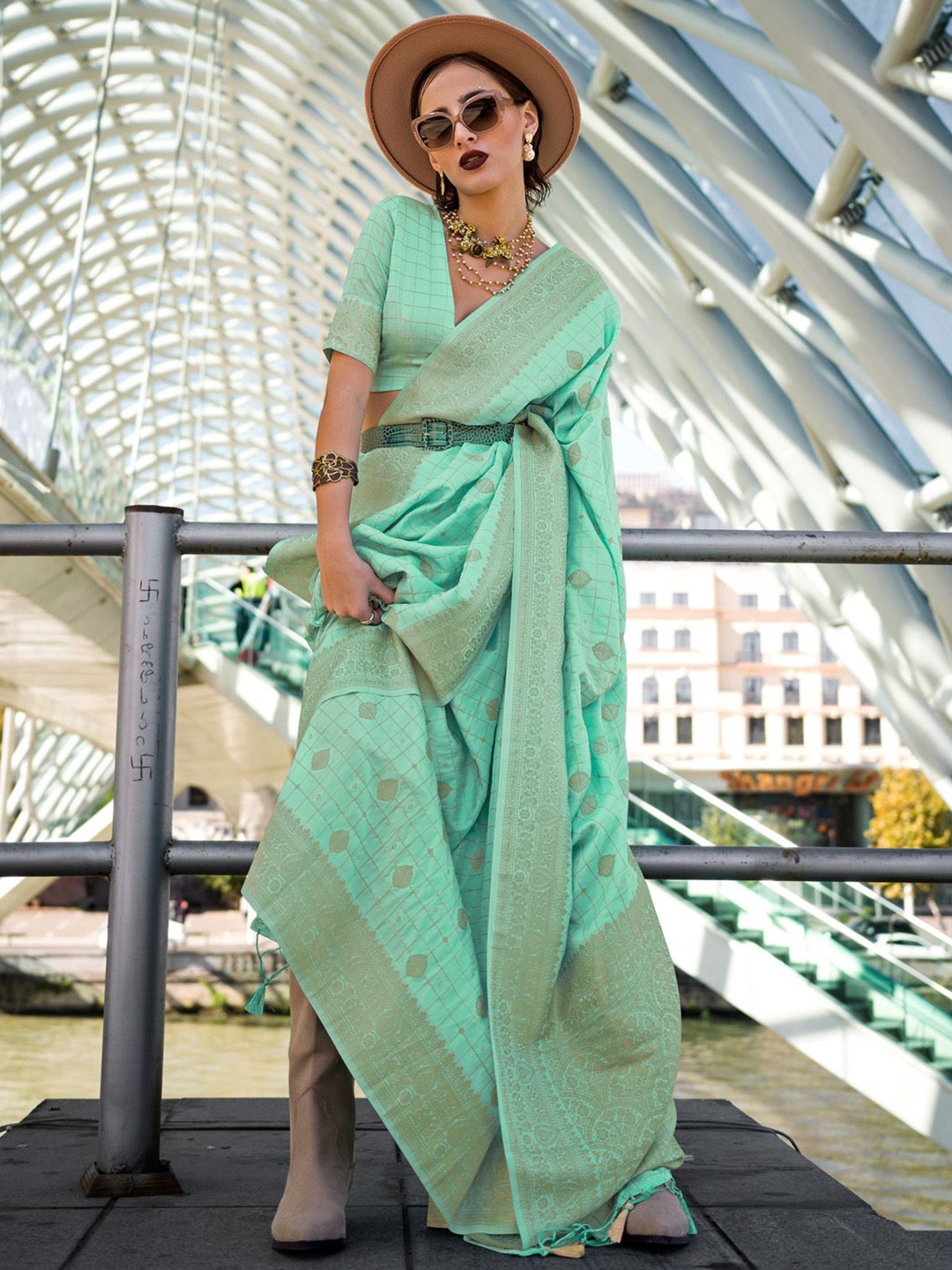 

Mitera Ethnic Motifs Zari Silk Blend Banarasi Saree, Sea green