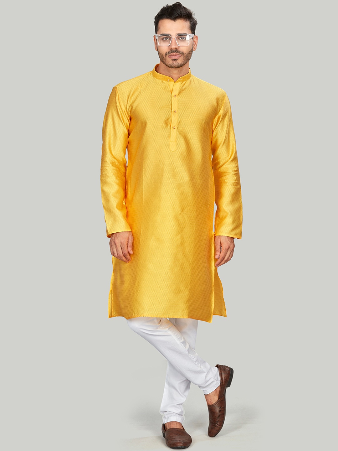 

Authentics Geometric Woven Design Mandarin Collar Panelled Straight Silk Kurta, Yellow