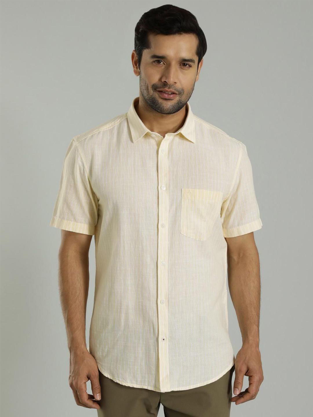 

Indian Terrain India Slim Slim Fit Vertical Stripes Casual Shirt, Yellow