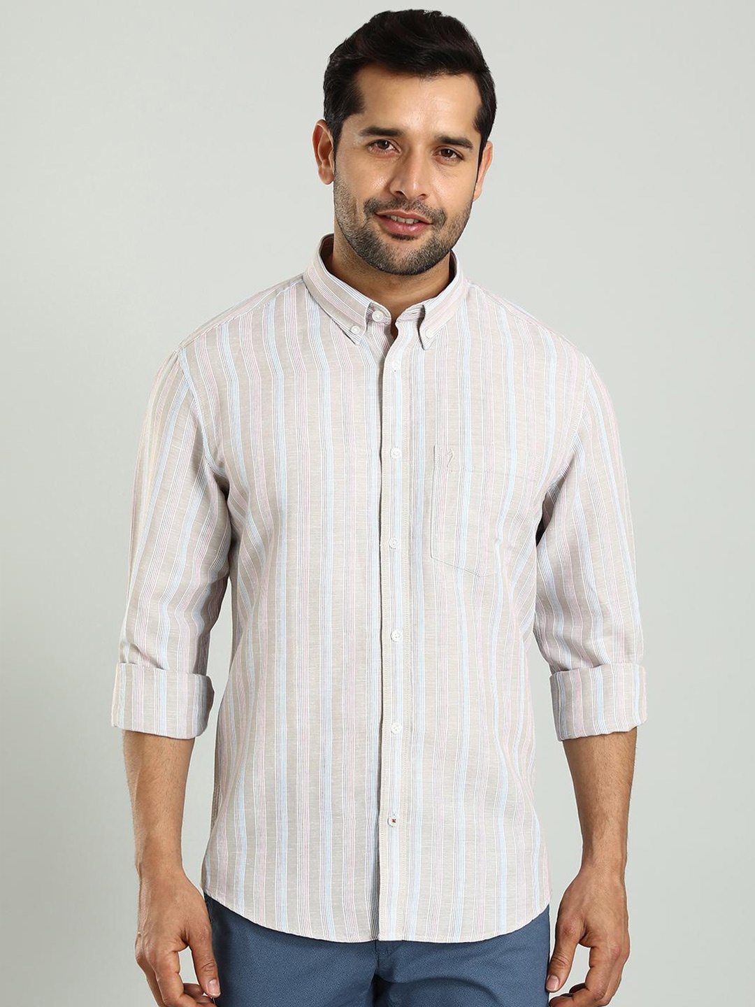 

Indian Terrain Slim Fit Striped Casual Shirt, Black
