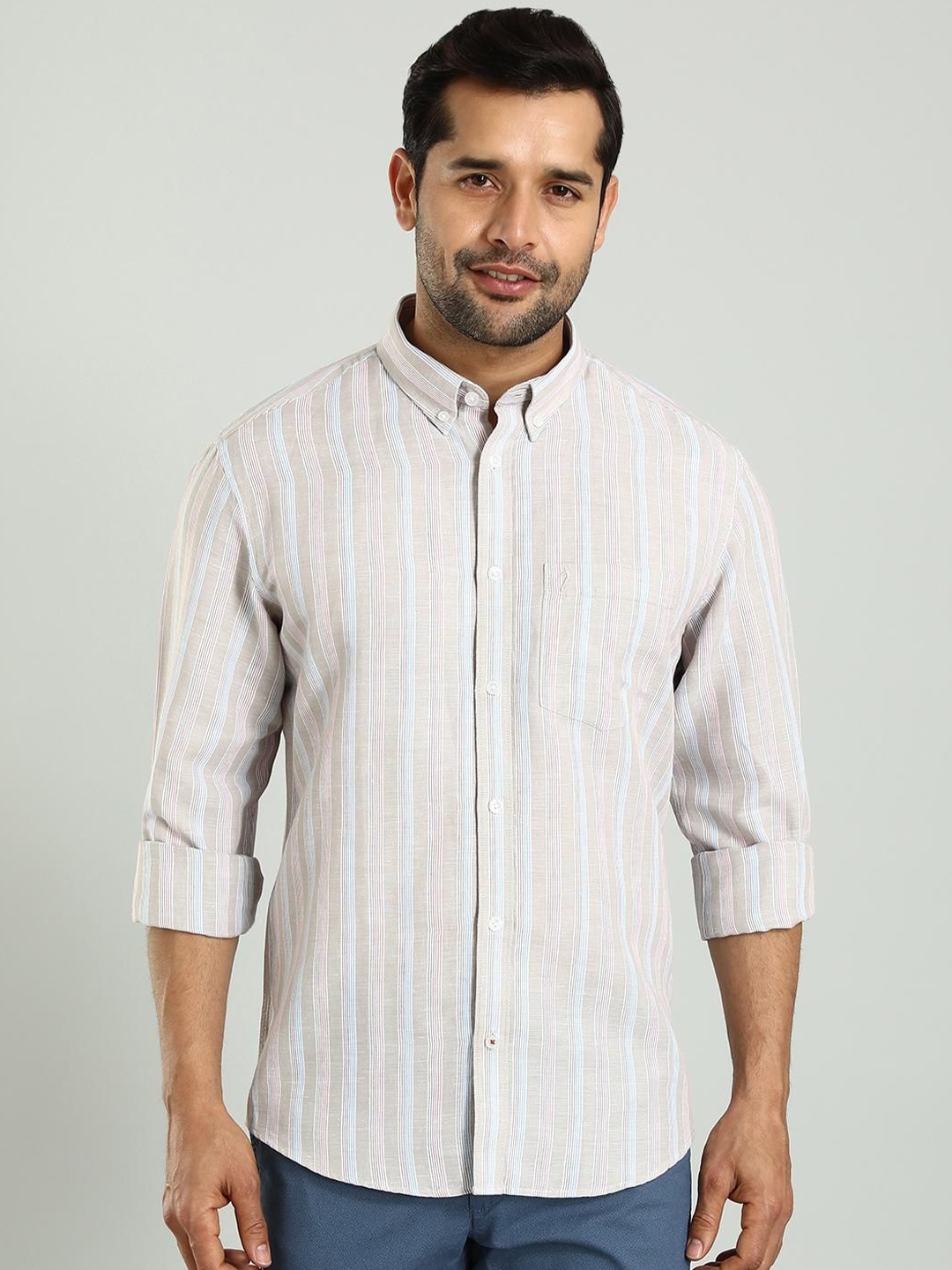

Indian Terrain Button Down Collar Long Sleeves Slim Fit Striped Casual Shirt, Black