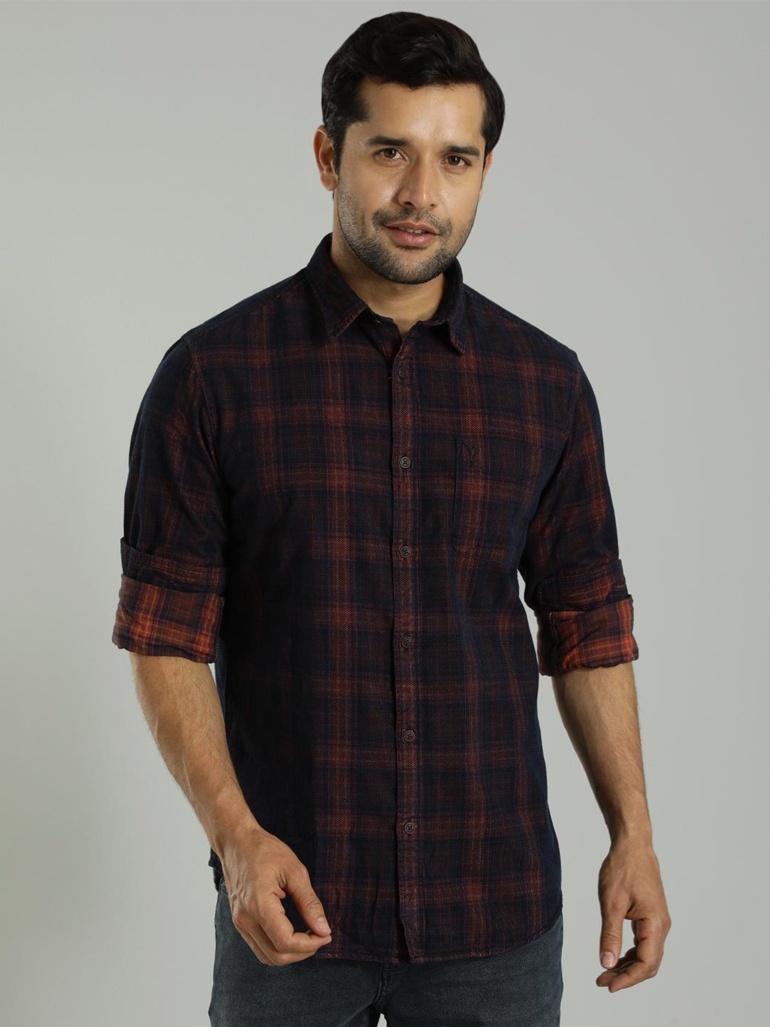 

Indian Terrain Slim Fit Tartan Checked Spread Collar Long Sleeves Cotton Casual Shirt, Red