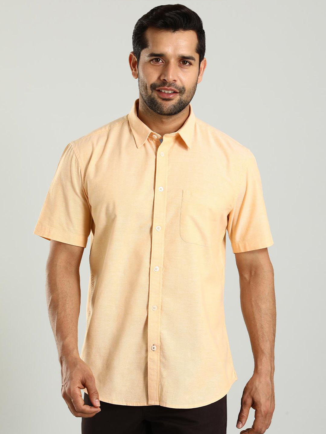 

Indian Terrain Classic Slim Fit Spread Collar Short Sleeves Cotton Casual Shirt, Yellow