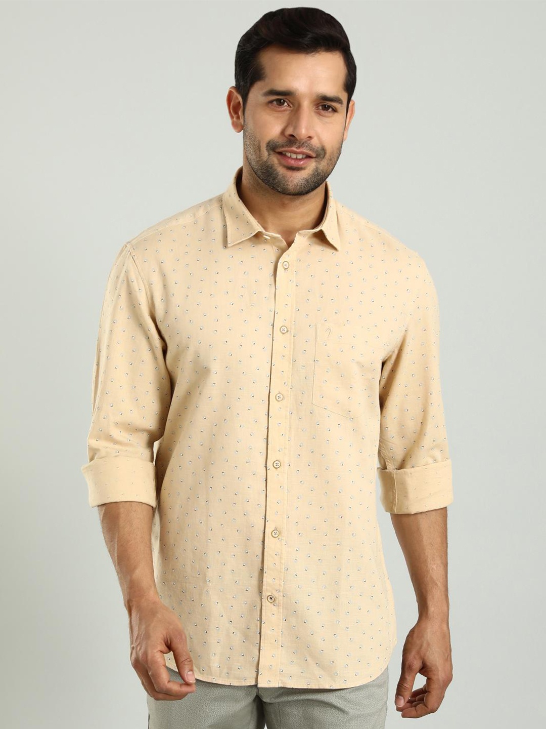 

Indian Terrain Classic Slim Fit Floral Printed Cotton Casual Shirt, Brown