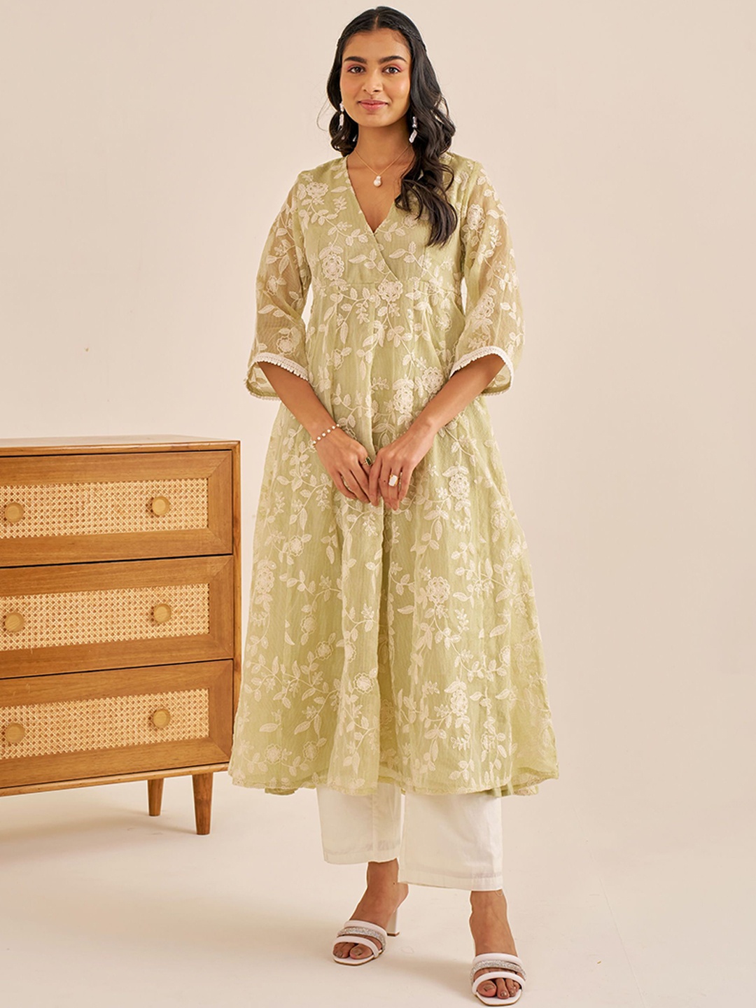 

Alaya By Stage3 Floral Embroidered Cotton Anarkali Kurta, Green