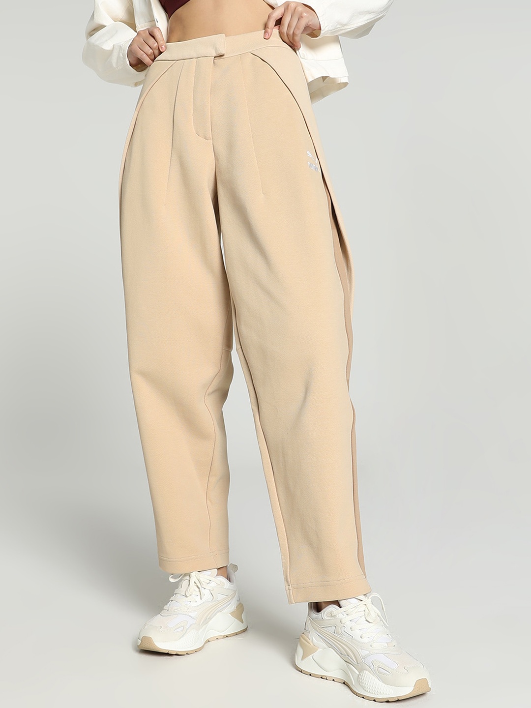 

Puma Women Luxe Sport T7 Trackpants, Beige