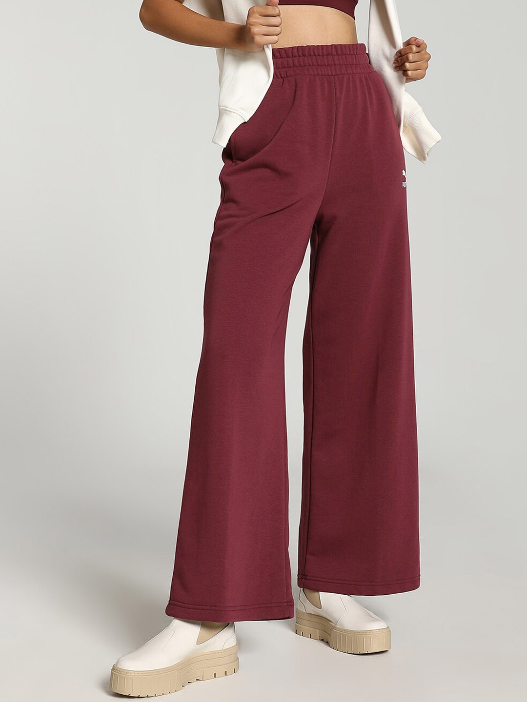 

Puma Women CLASSICS Cotton Relaxed Fit Track Pants, Red