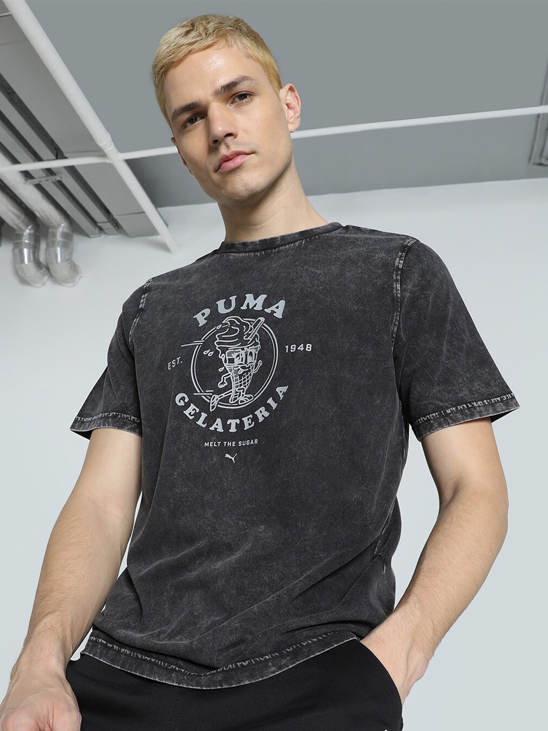 

Puma Unisex Classics Graphic Tee, Black