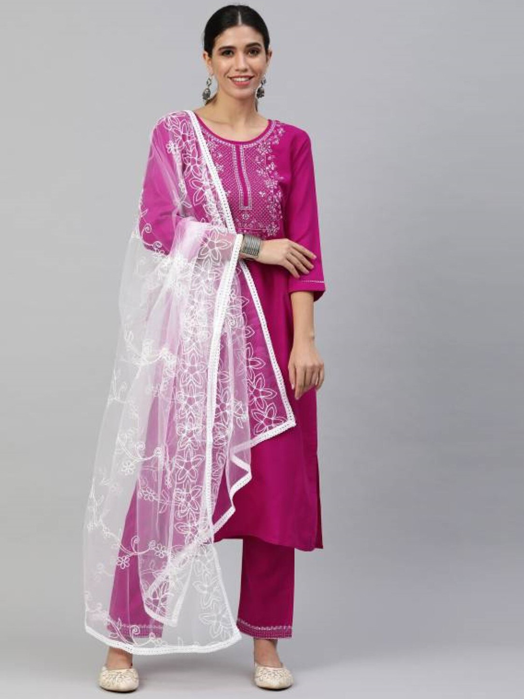 

NEWADHIYA ENTERPRISES Round Neck Floral Embroidered Kurta with Trouser & Dupatta, Pink