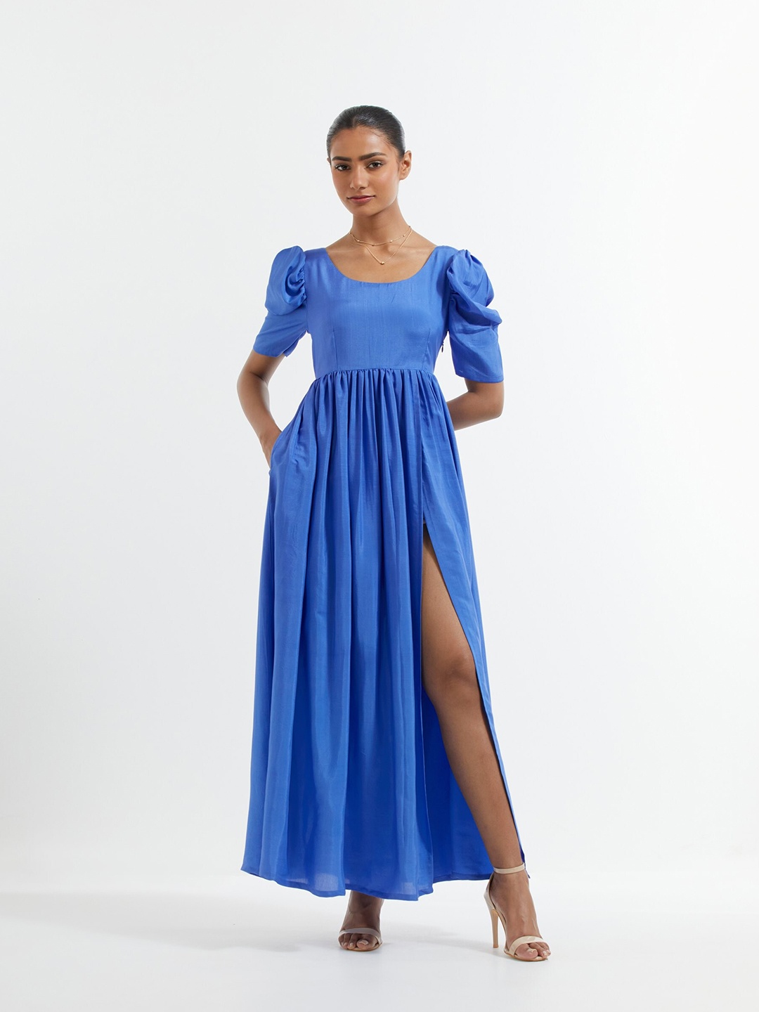 

THE INDIAN CAUSE Round Neck Puff Sleeves Gathered Maxi Dress, Blue