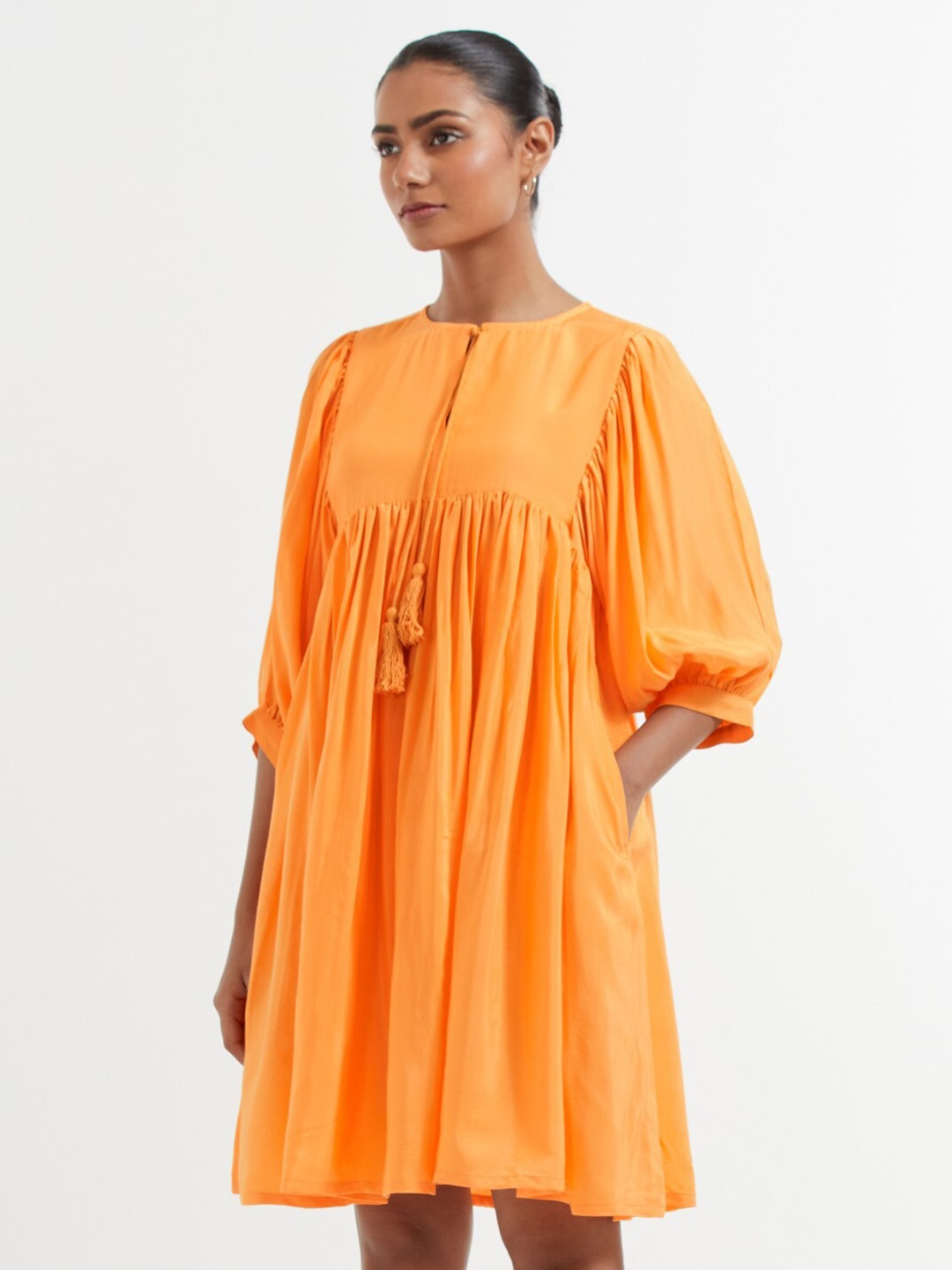 

THE INDIAN CAUSE Tie-Up Neck Cuffed Sleeves Gathered A-Line Dress, Orange