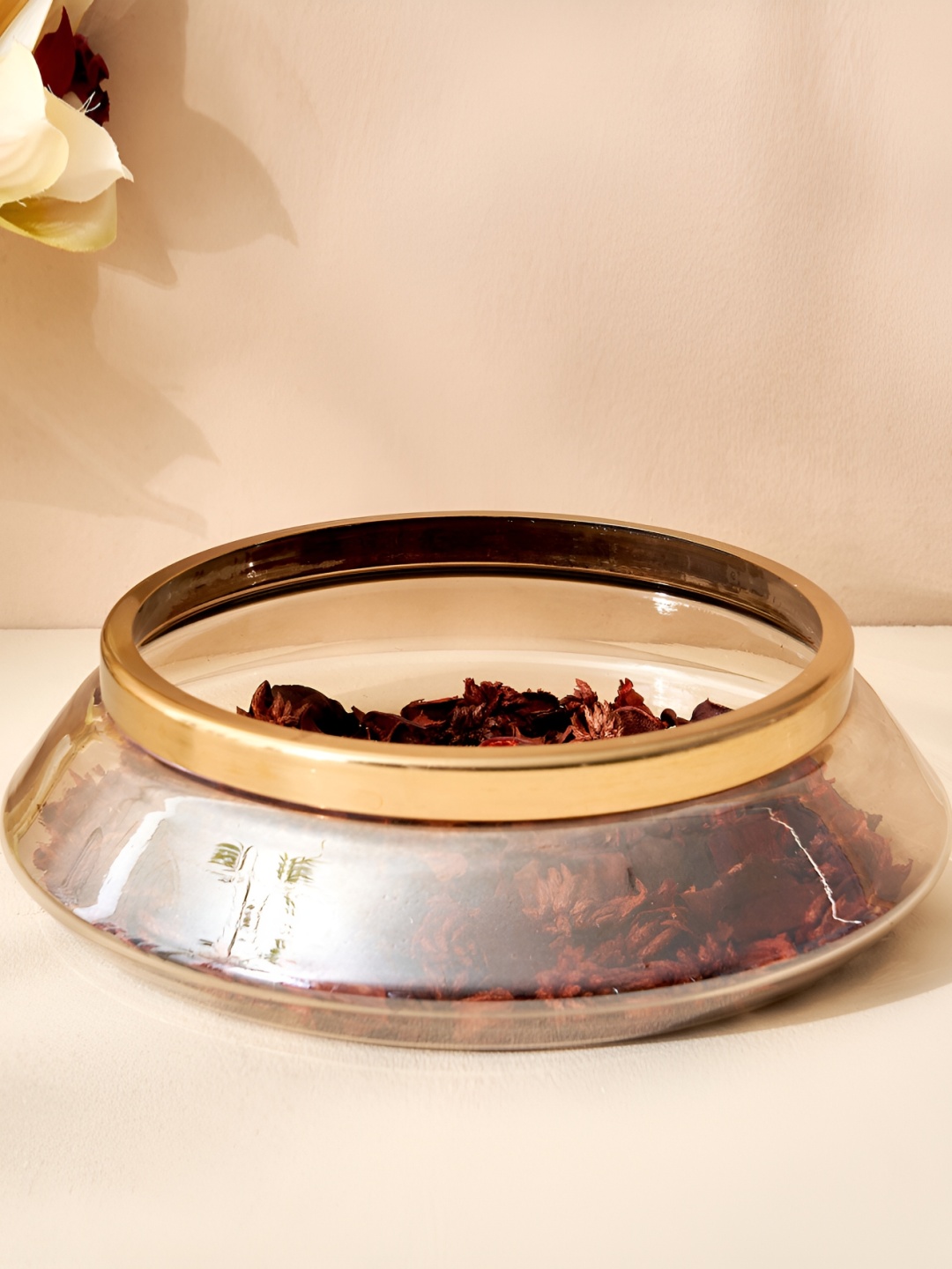 

Home Centre leon rims Glass Gold Decorative Bowls